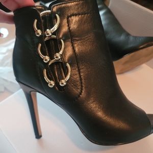 Katy Perry High Heel